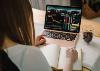 The Art and Precision of Trading: A Sophisticated Guide to Modern Market Mastery